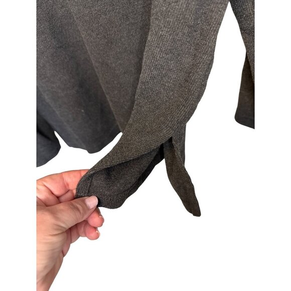 NY&CO Gray Long Sleeve Knit Top V-Neck Slit Cuff Womens XL Polyester/Rayon - Picture 5 of 5